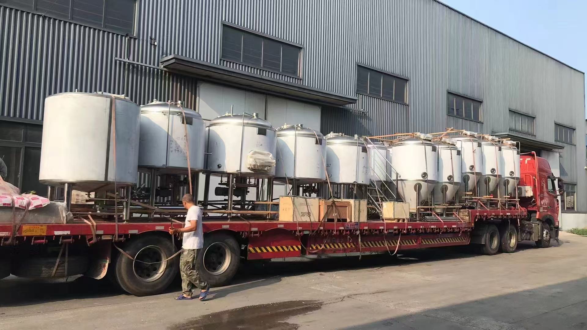 阳泉精酿啤酒设备厂—精酿啤酒设备